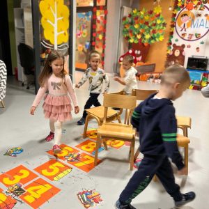 Nocenje oktobar - 103